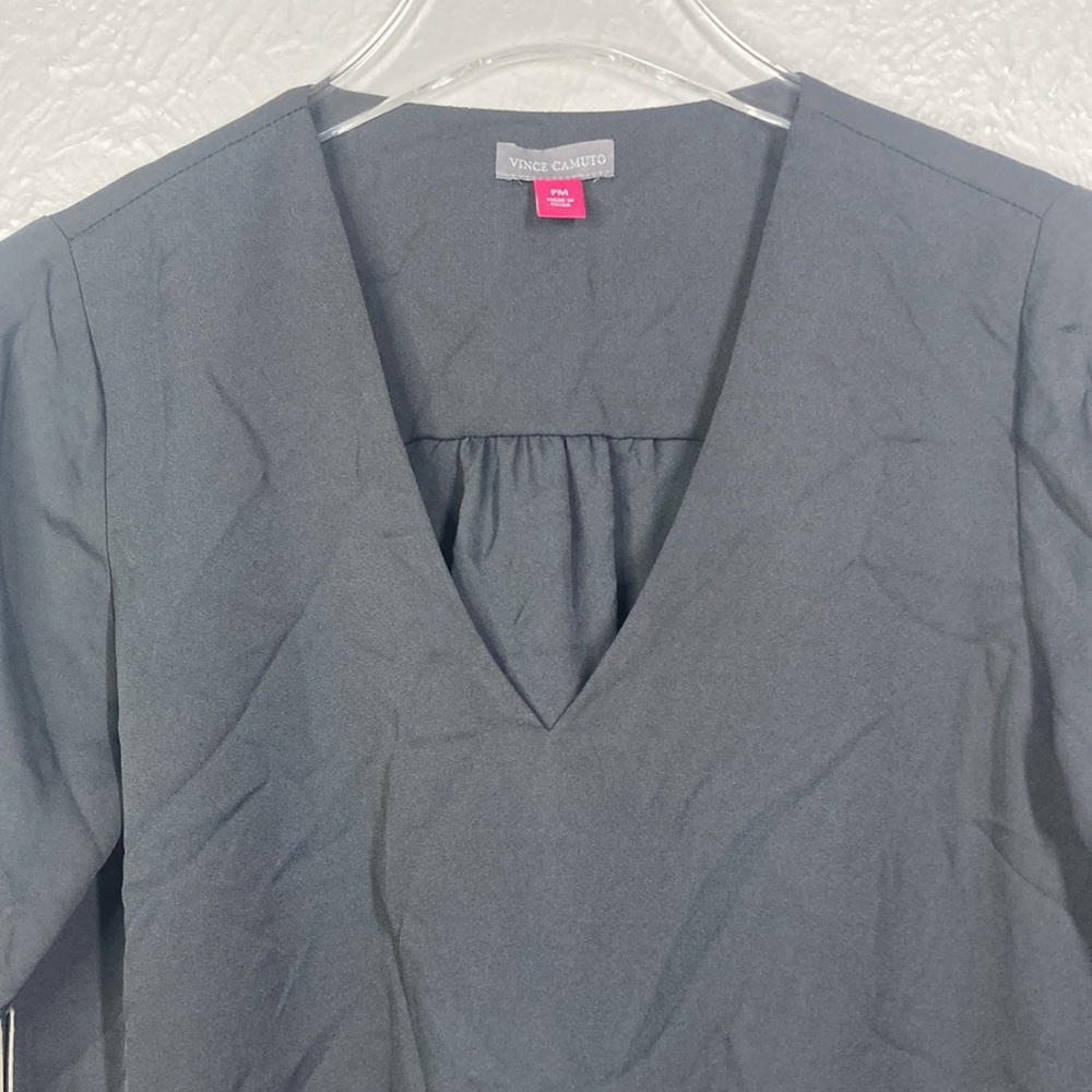 NWT Vince Camuto Black Ruffle Sleeve V-Neck Blouse Women's Size Petite M… - Picture 6 of 9